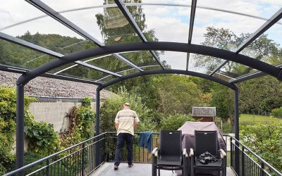Installer une pergola en hauteur